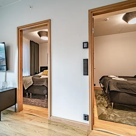 C8 Center Incl 2 Passes By Aavalevi Levi